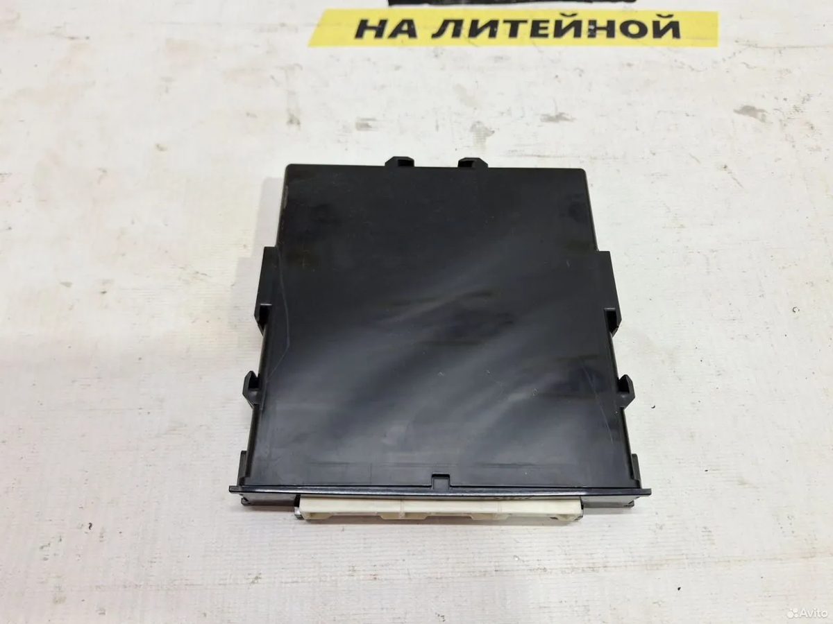 Блок SMART key Toyota Camry XV55 — фото 3