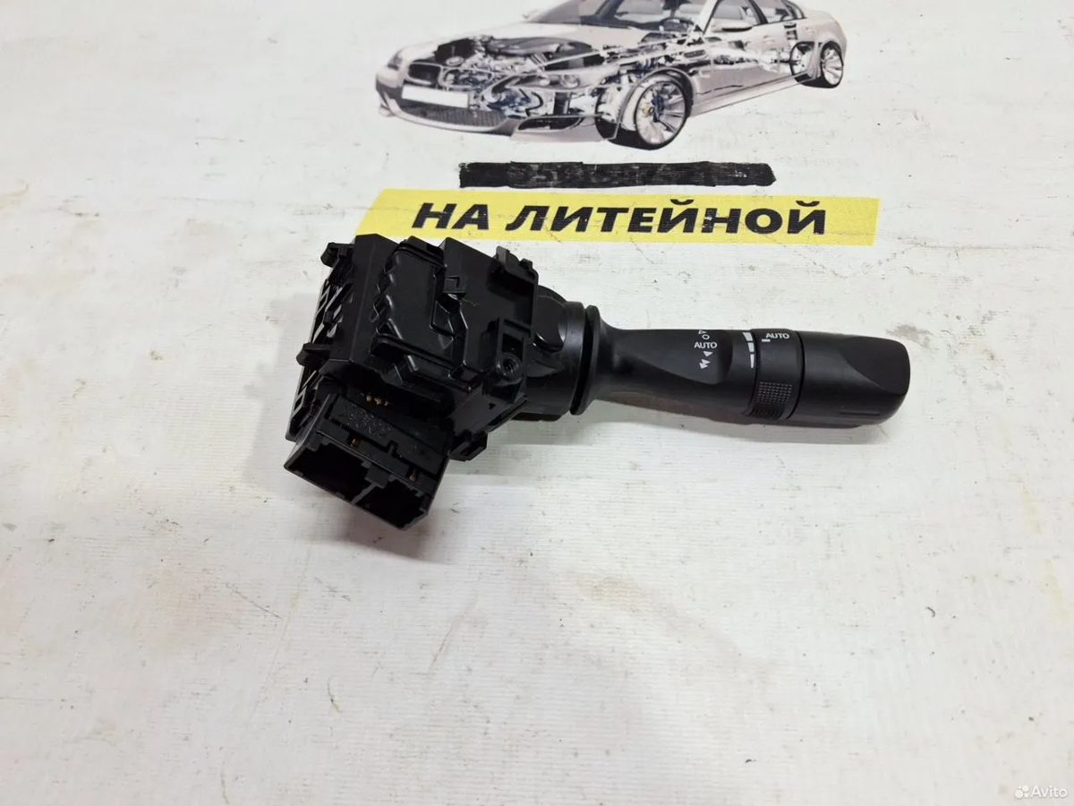 Переключатель дворников Toyota Camry XV55