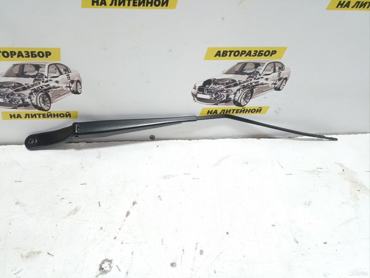 Поводок дворников правый Haval Jolion