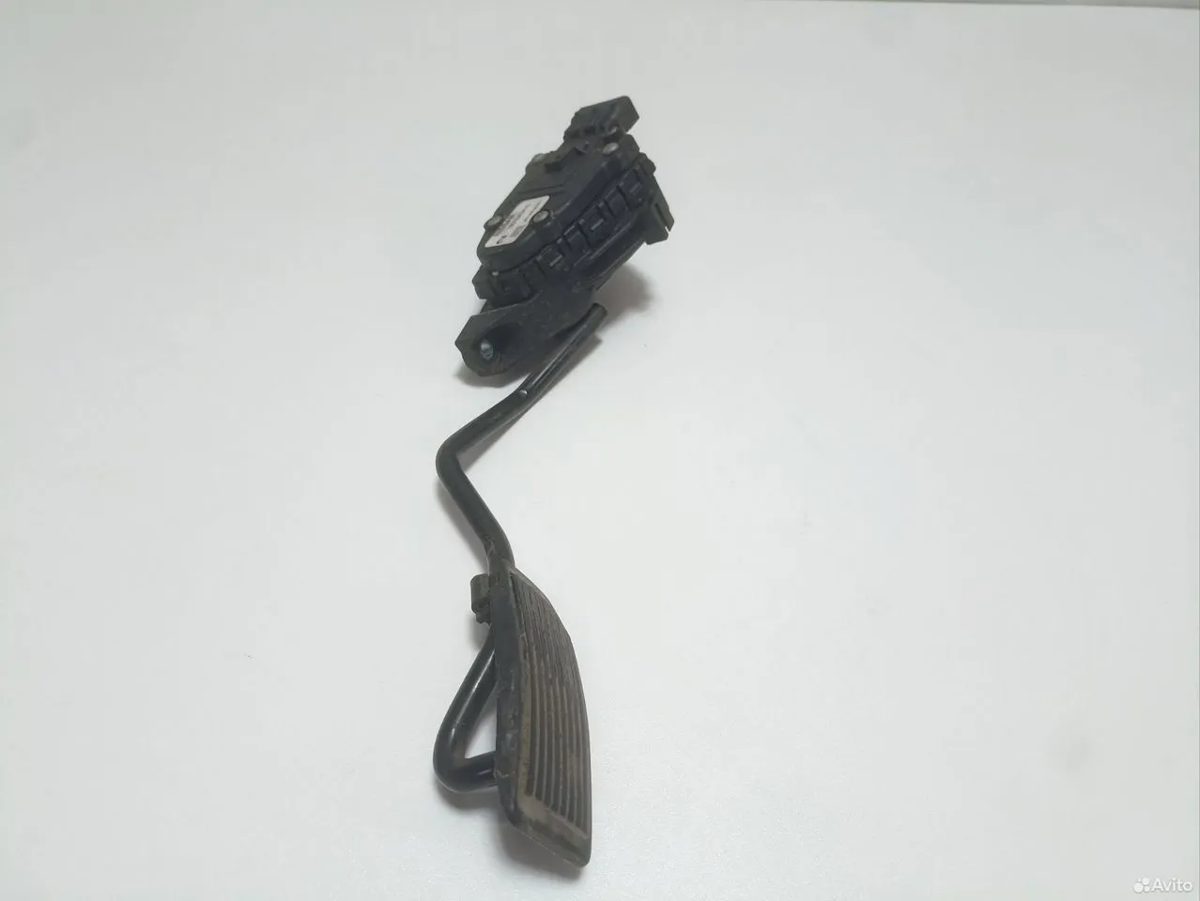 Педаль газа Nissan Primera P12
