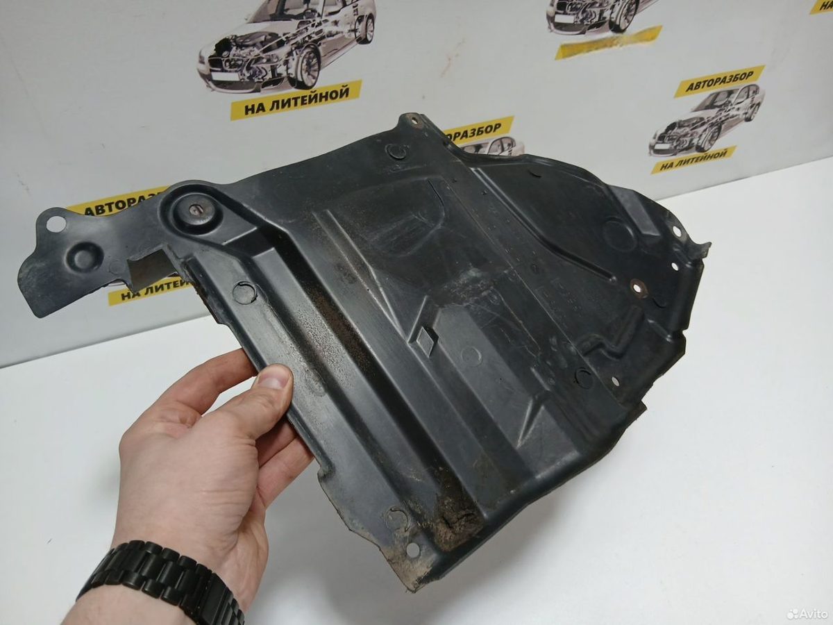 Пыльник двигателя левый Nissan Primera P12 — фото 2