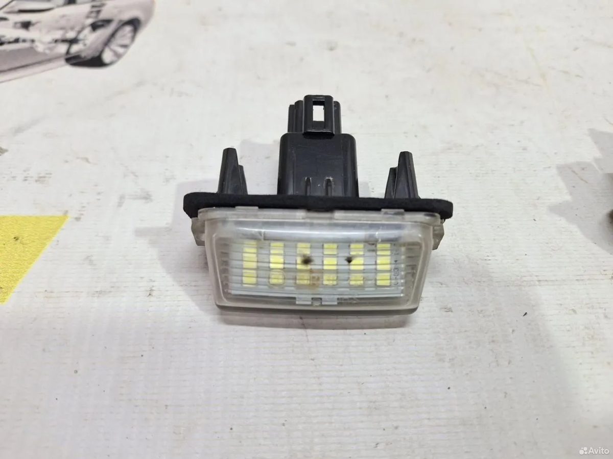 Подсветка номерного знака Toyota Camry XV55