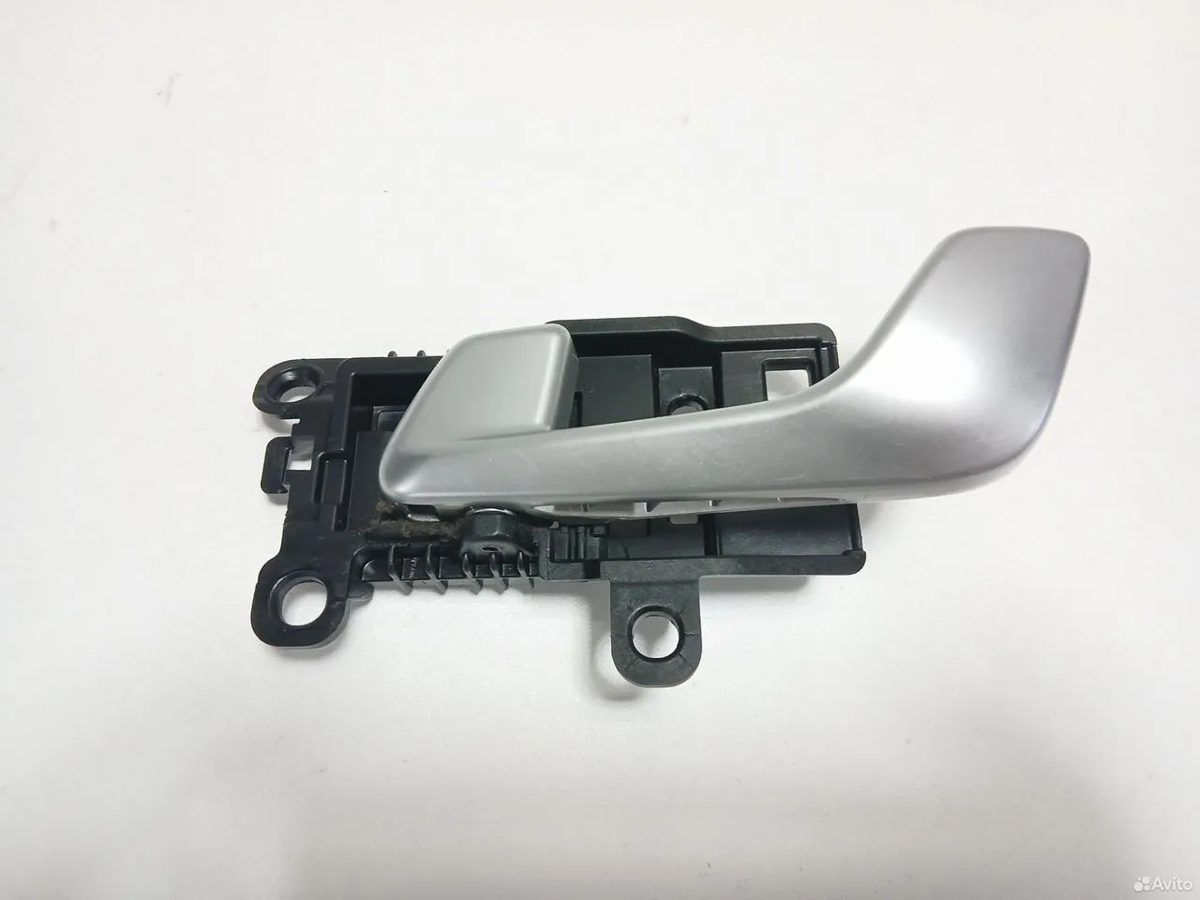 Ручка двери передняя левая Kia K5 DL3