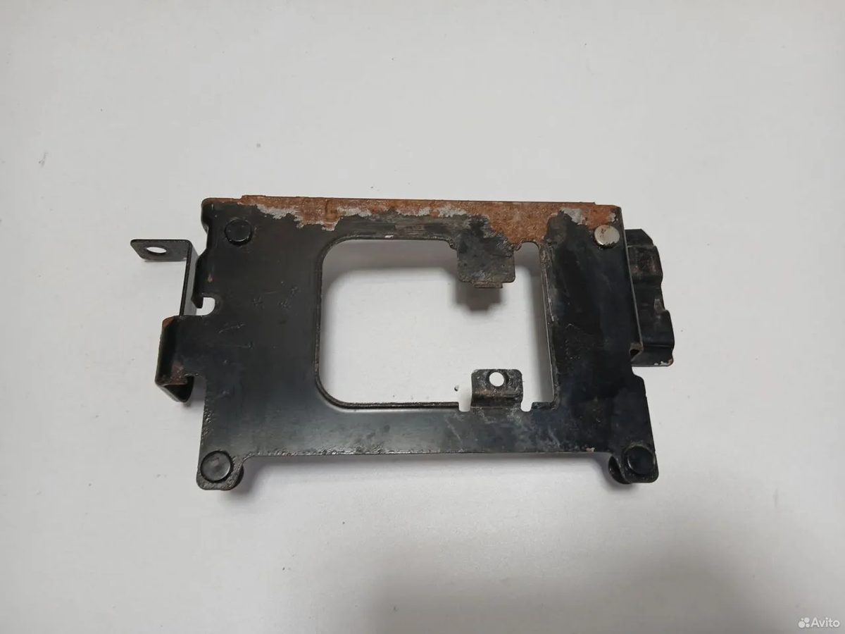 Кронштейн эбу двигателя Kia K5 DL3 2020