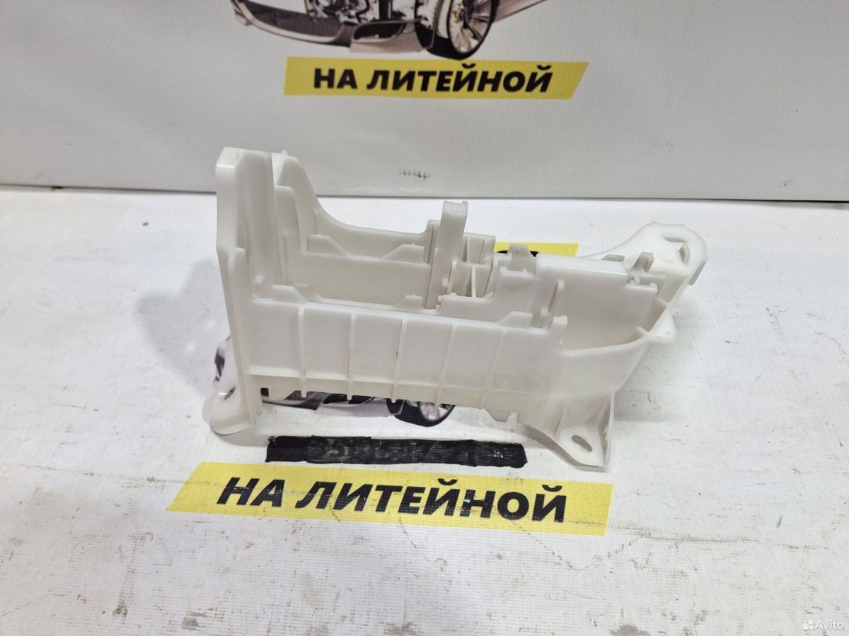 Кронштейн блоков Toyota Camry XV55