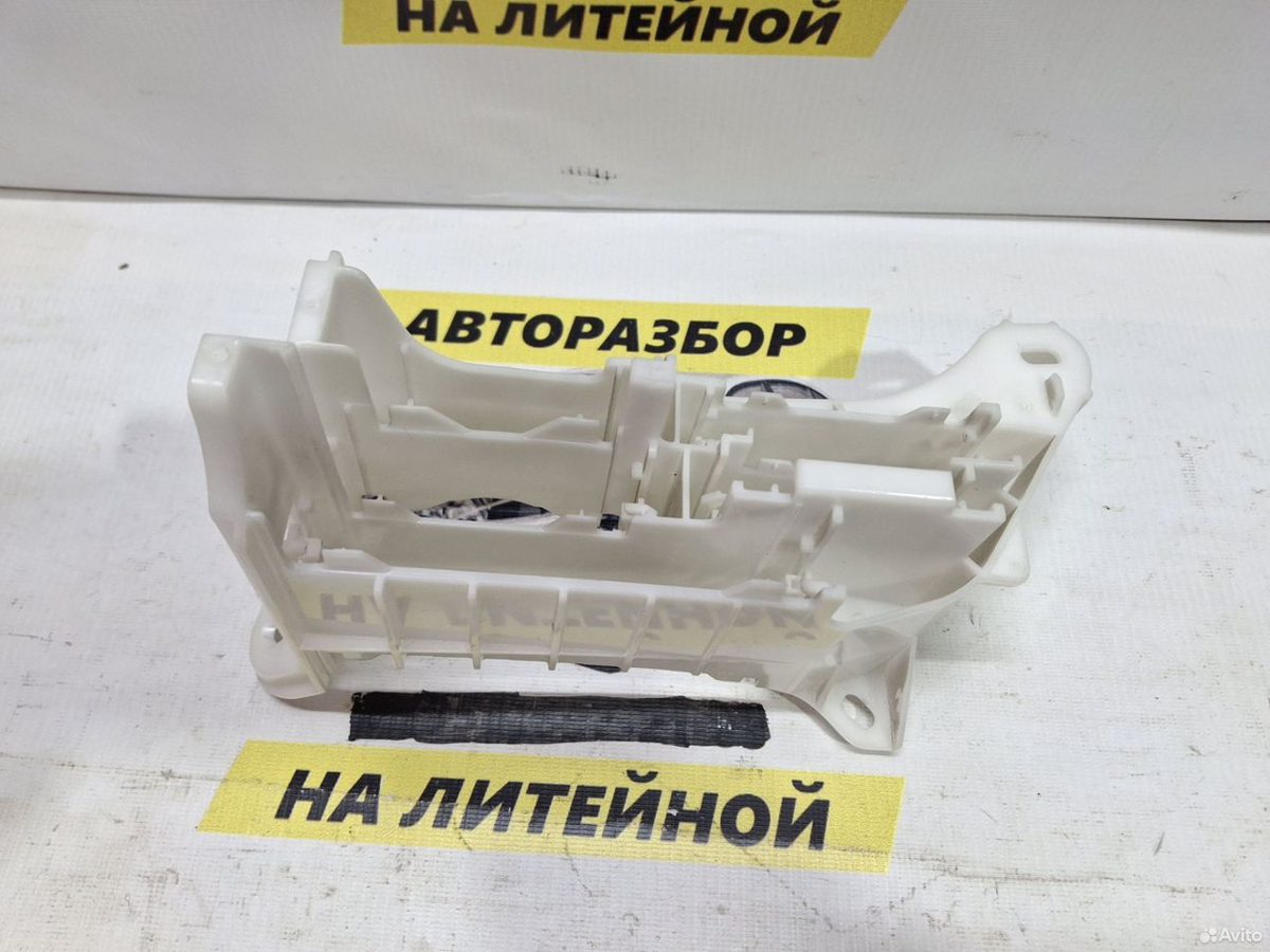 Кронштейн блоков Toyota Camry XV55 — фото 2
