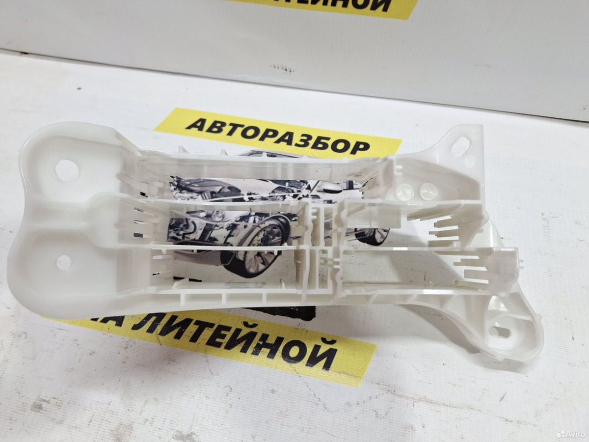 Кронштейн блоков Toyota Camry XV55 — фото 7