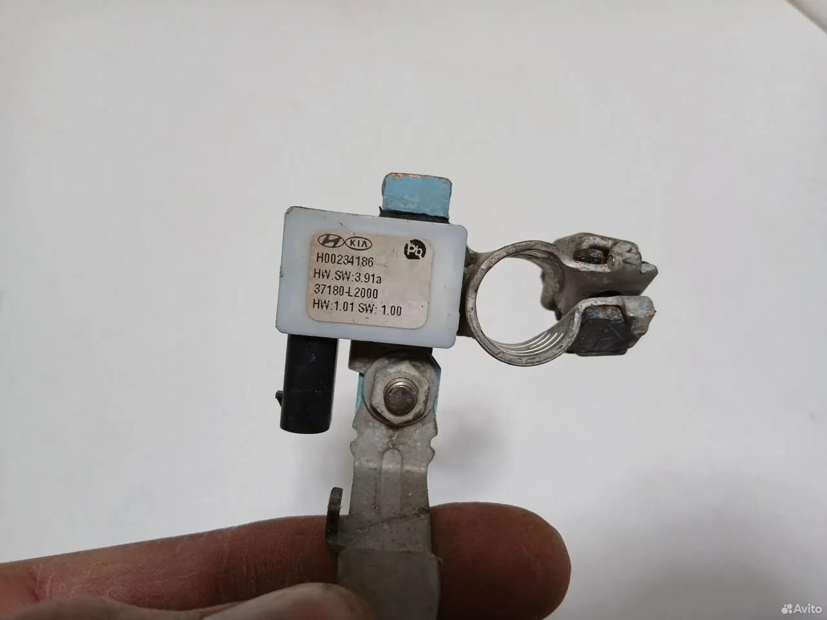 Клемма аккумулятора минус Kia K5 DL3 — фото 3