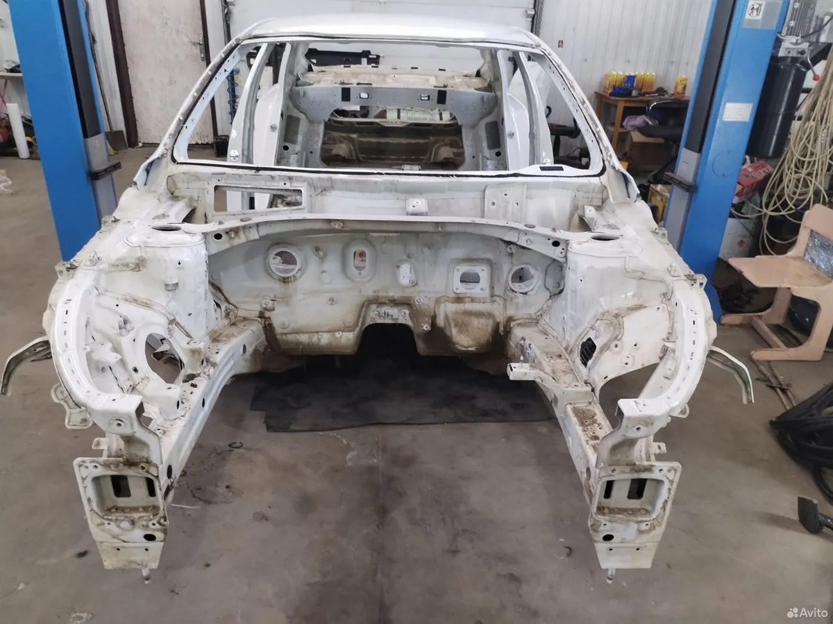 Передняя часть кузова Kia K5 DL3