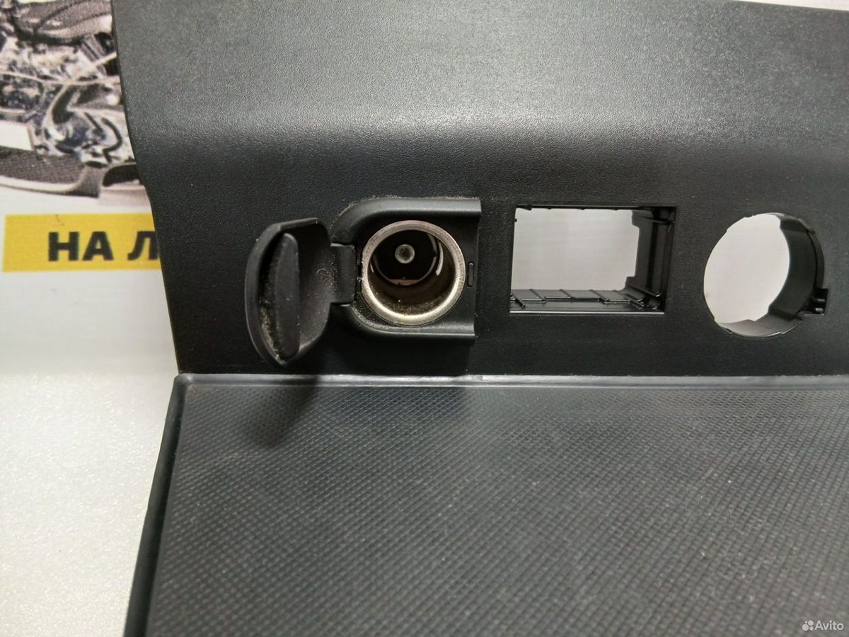 Накладка консоли Kia K5 DL3 2020 — фото 4