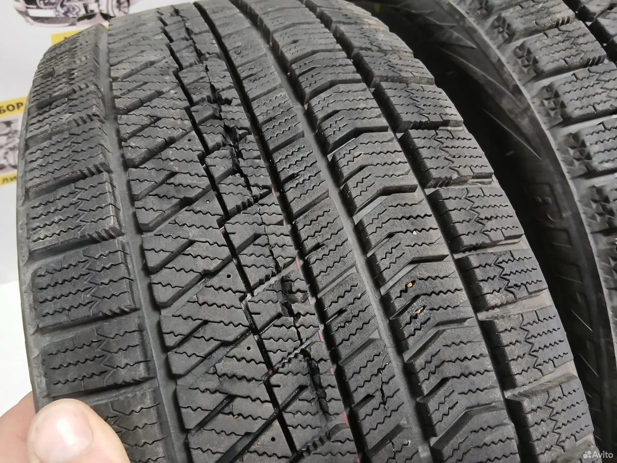 Bridgestone Blizzak Ice 255/40 R19 96S — фото 2