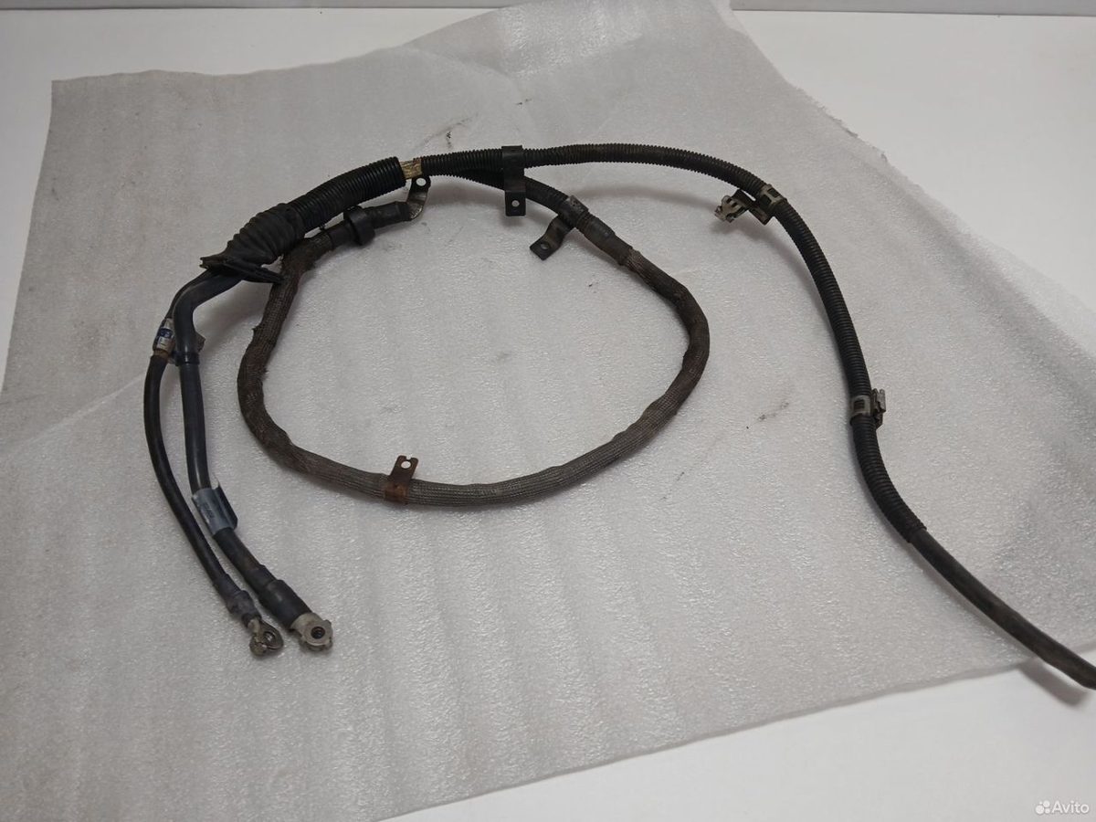 Проводка стартера Mercedes-Benz W221