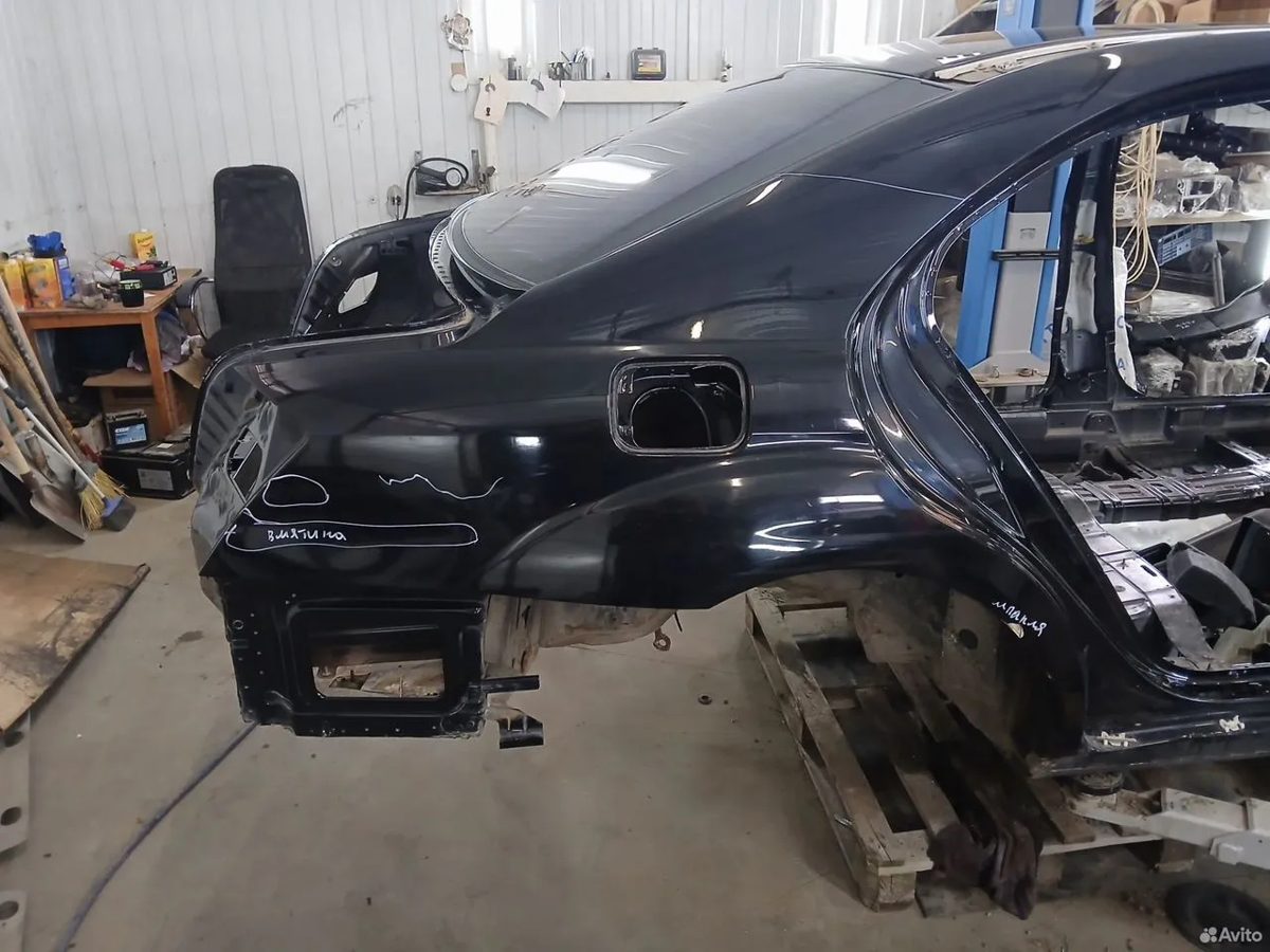 Крыло заднее правое Mercedes-Benz W221 Long