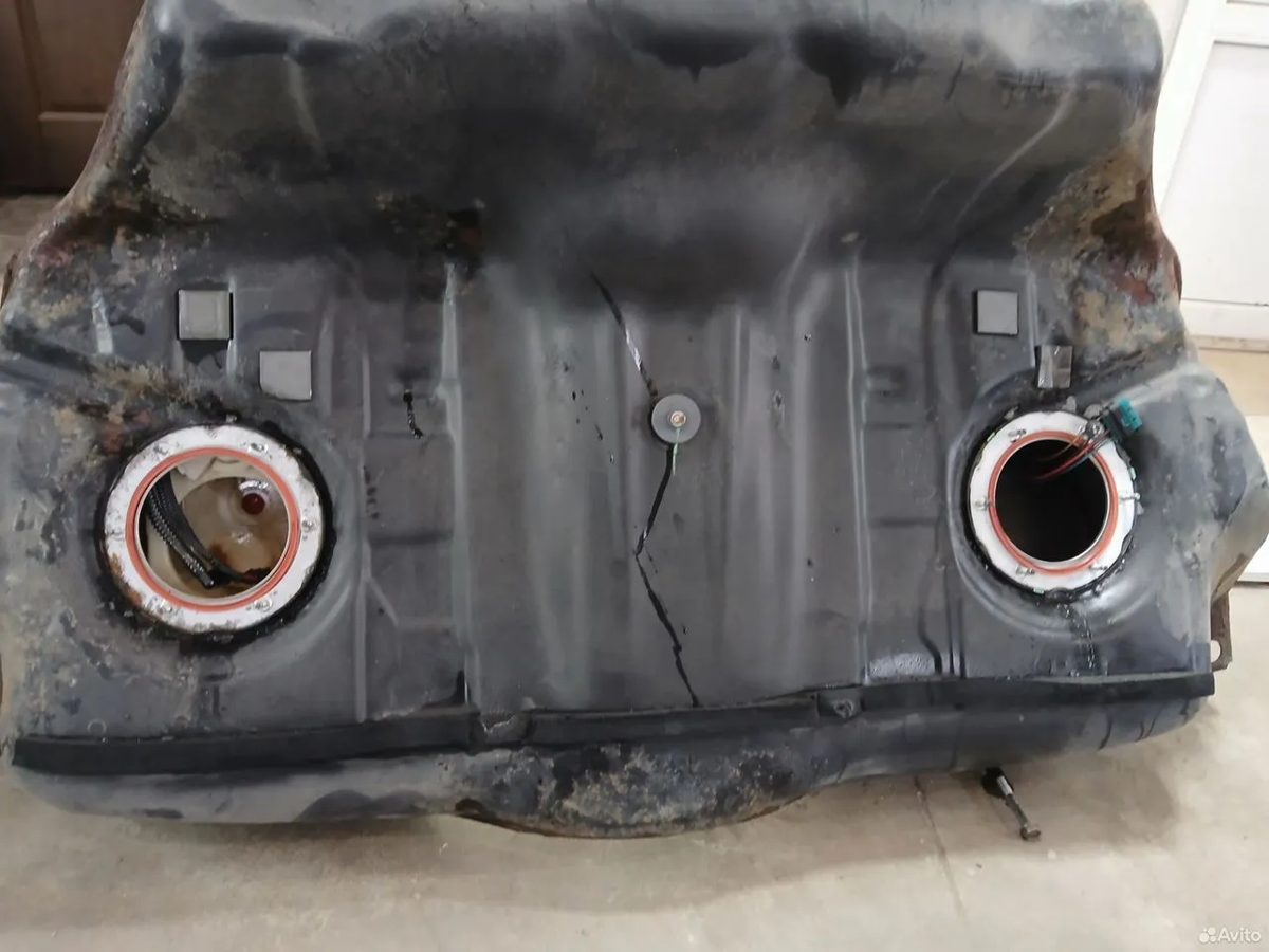 Бак топливный Mercedes-Benz W221 — фото 3