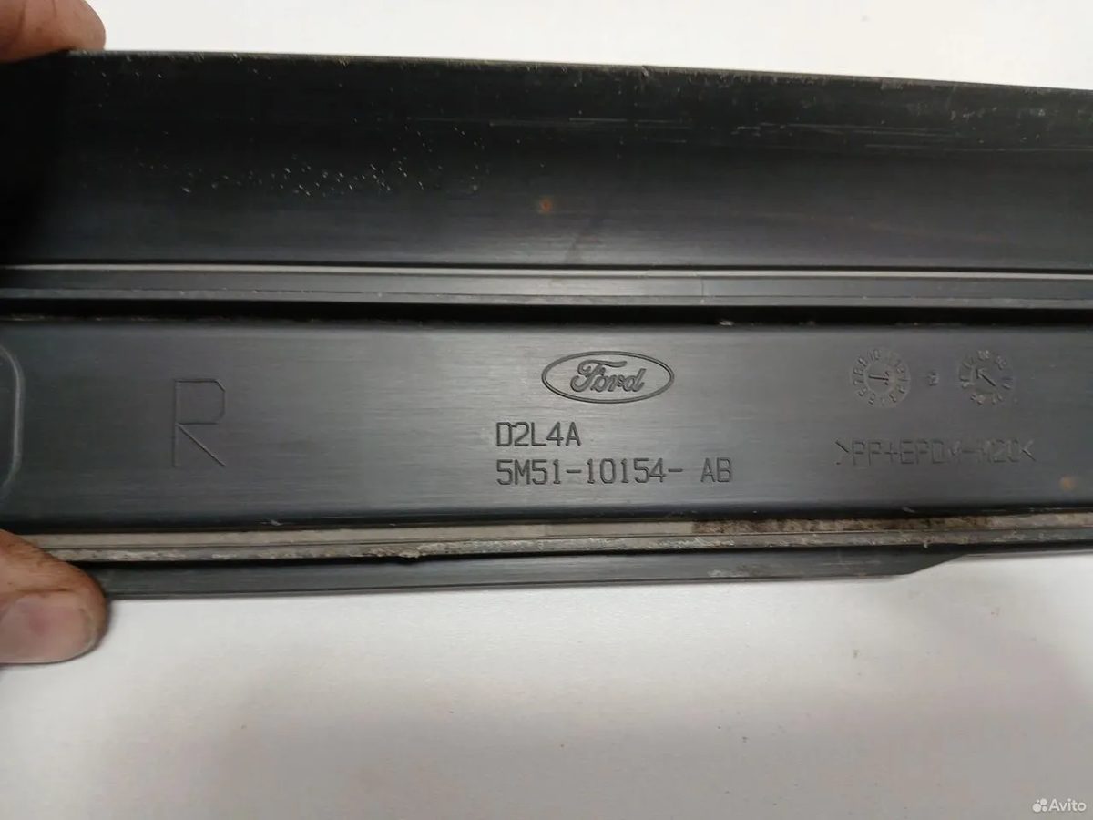 Накладка порога правая Ford Focus 2 — фото 6