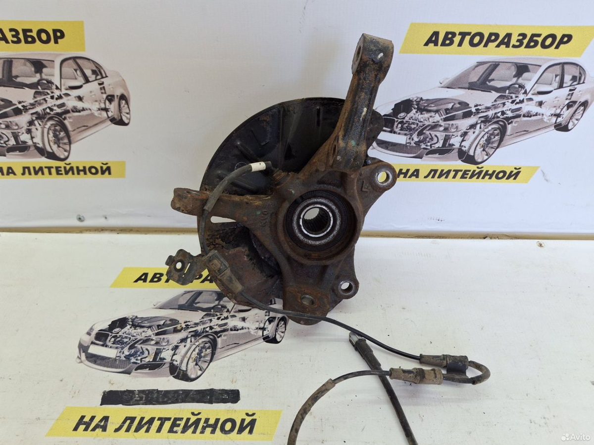 Кулак поворотный передний левый Kia Rio 4