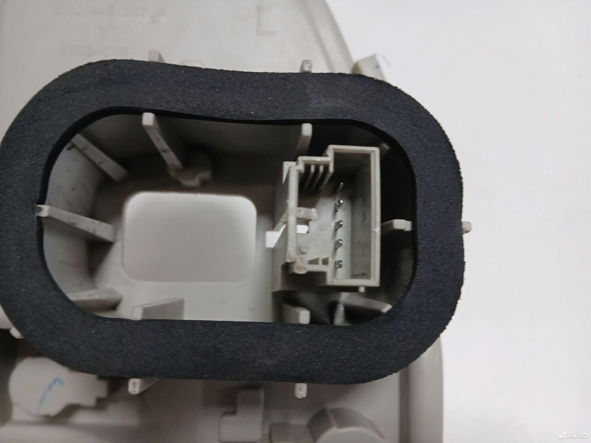 Плата фонаря левая Volkswagen Polo 5 — фото 3