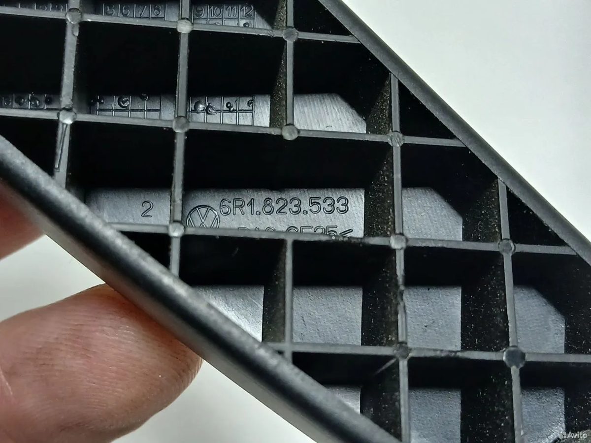 Ручка капота Volkswagen Polo 5 — фото 5
