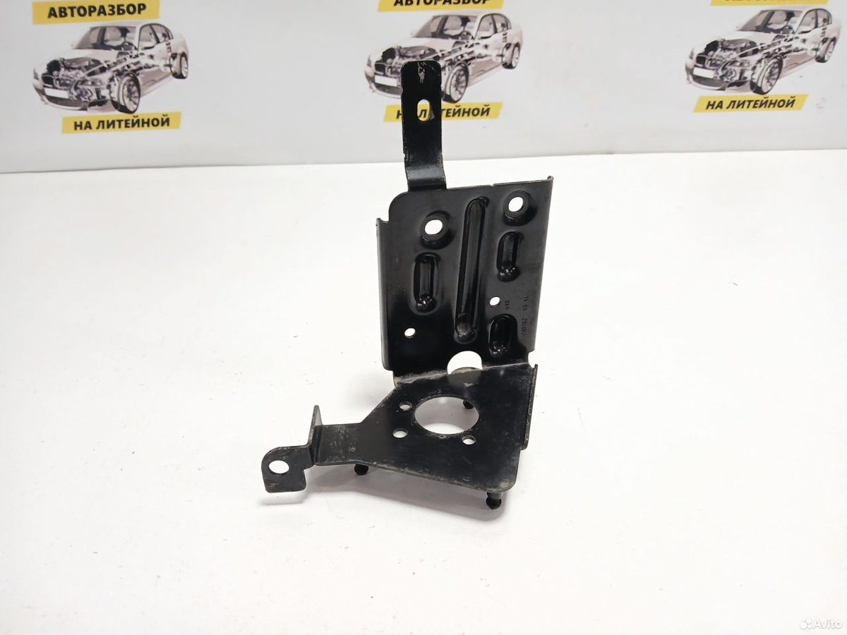 Кронштейн блока ABS Volkswagen Polo 5