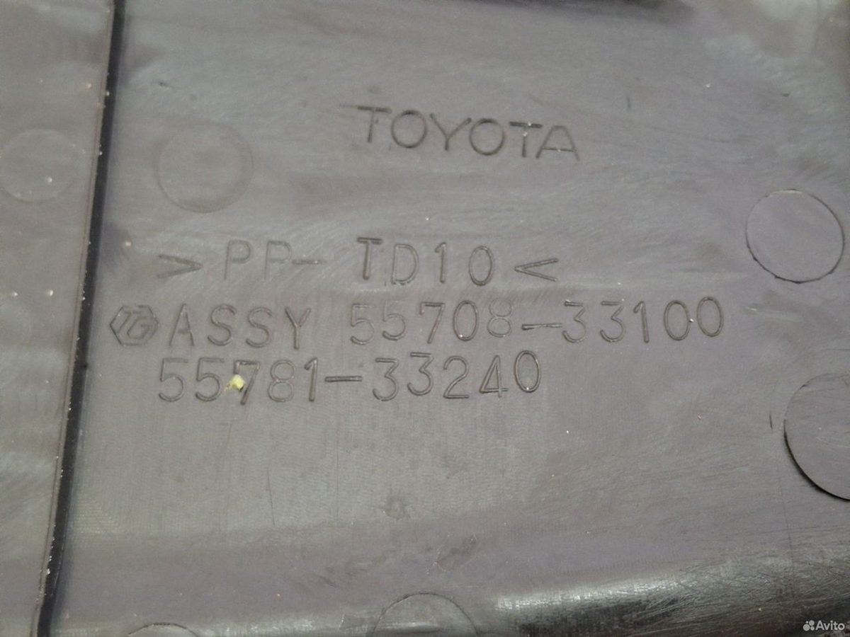 Жабо дворников Toyota Camry XV40 — фото 9