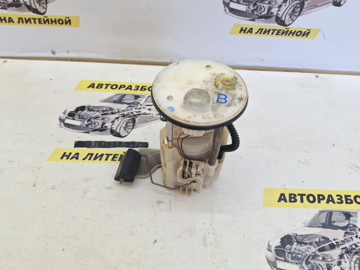 Топливный насос Toyota Camry XV40 — фото 3