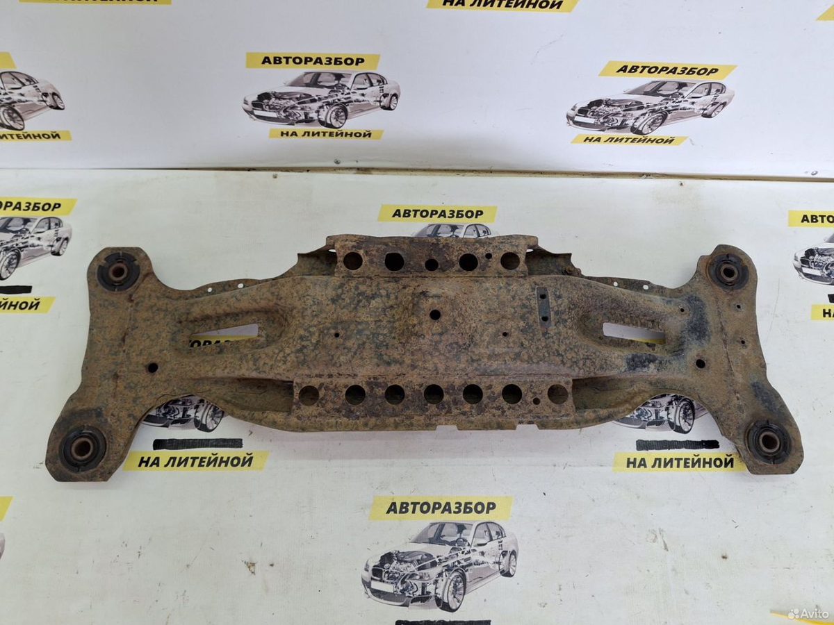 Подрамник задний Toyota Camry XV40