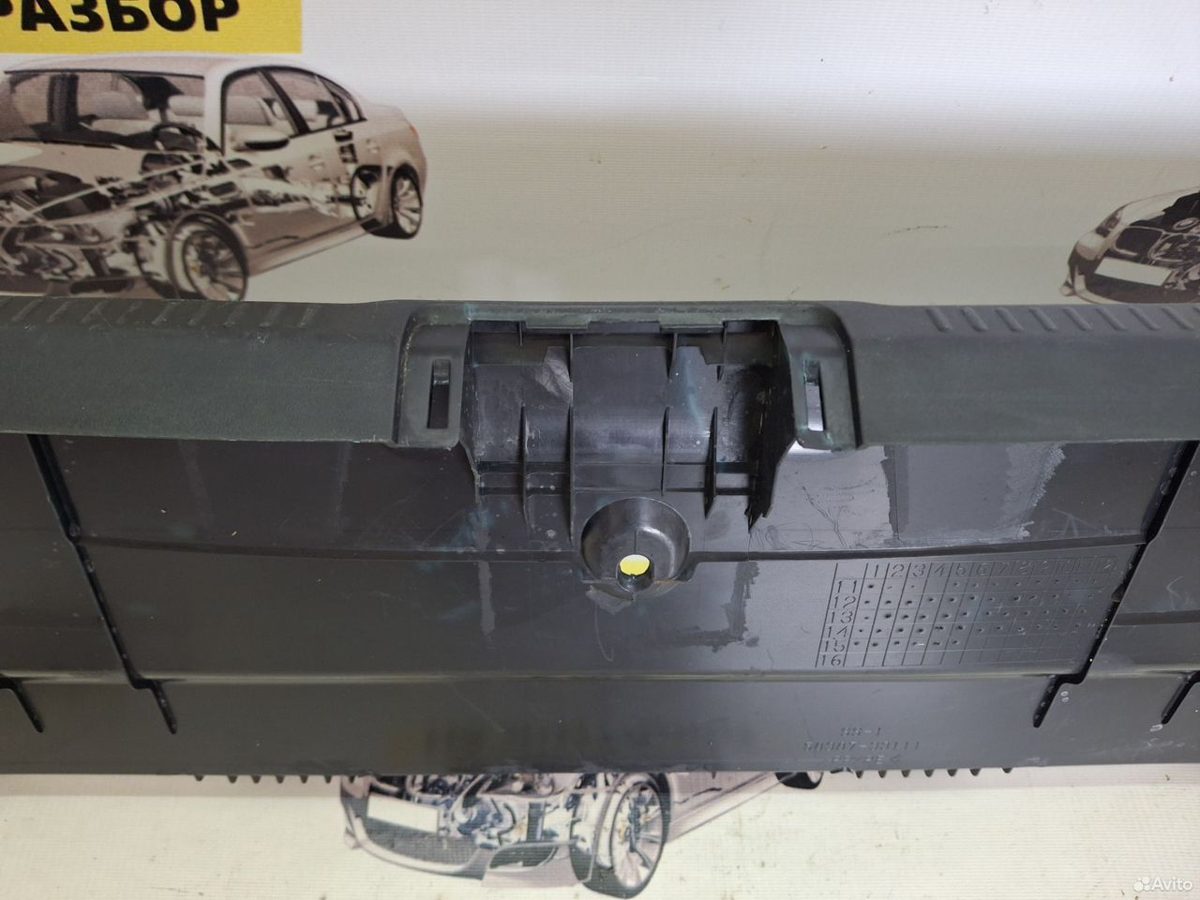 Накладка панели багажника Toyota Camry XV55 — фото 7