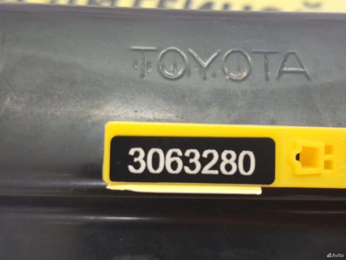 Усилитель переднего бампера Toyota Camry XV55 — фото 7