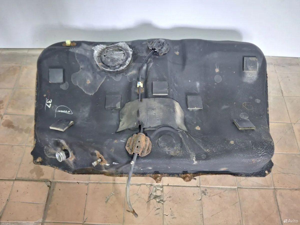 Топливный бак Toyota Camry XV50