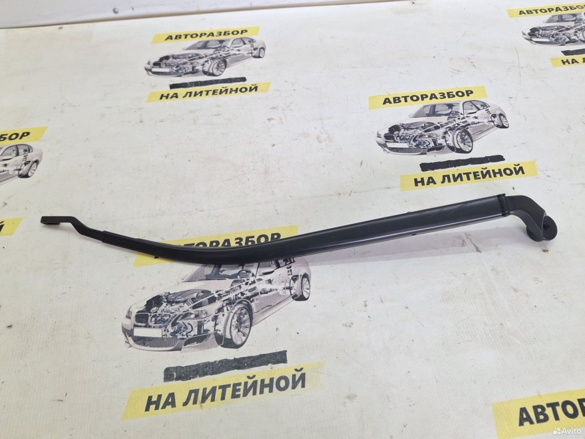 Поводок дворника правый Toyota Camry XV50 — фото 2