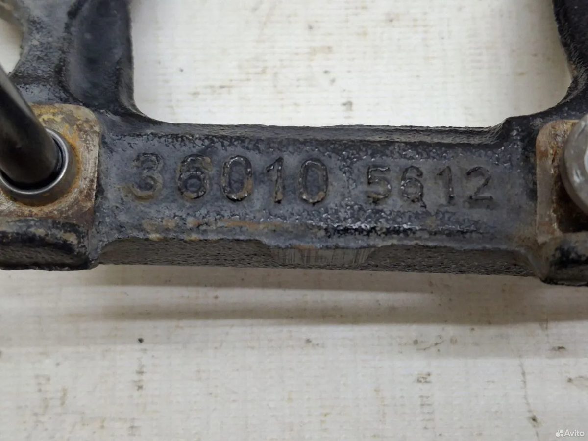 Кронштейн кондиционера Toyota Camry XV55 — фото 6