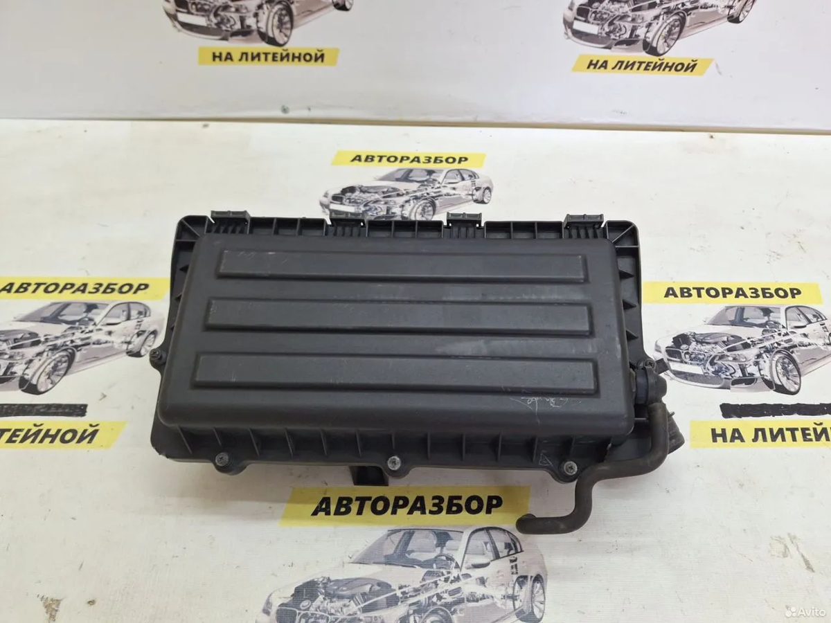 Корпус воздушного фильтра Volkswagen Polo 5