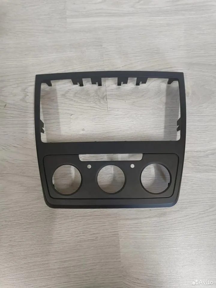 Накладка для выключателя Skoda Yeti
