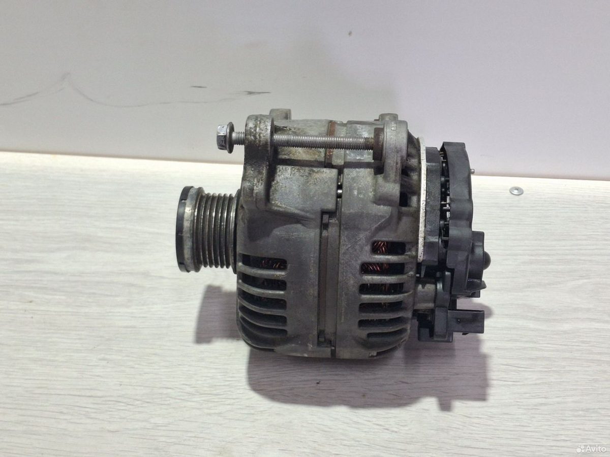 Генератор Skoda Yeti