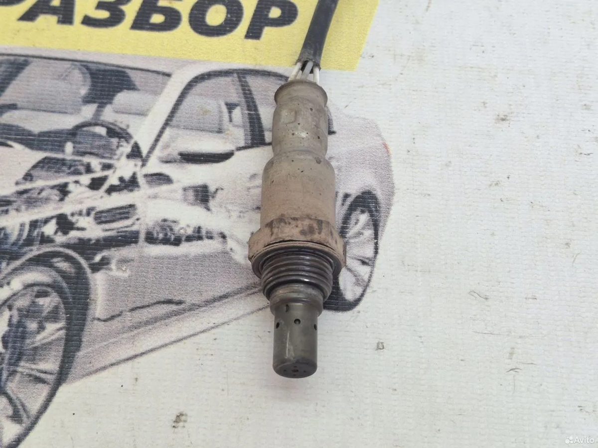 Кислородный датчик второй Toyota Camry XV50 — фото 3