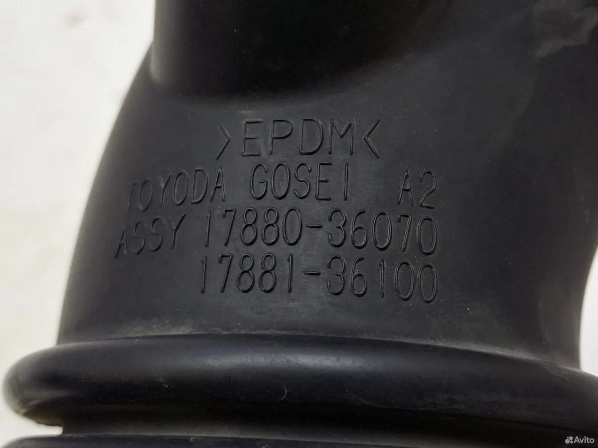 Патрубок воздушного фильтра Toyota Camry XV55 — фото 9