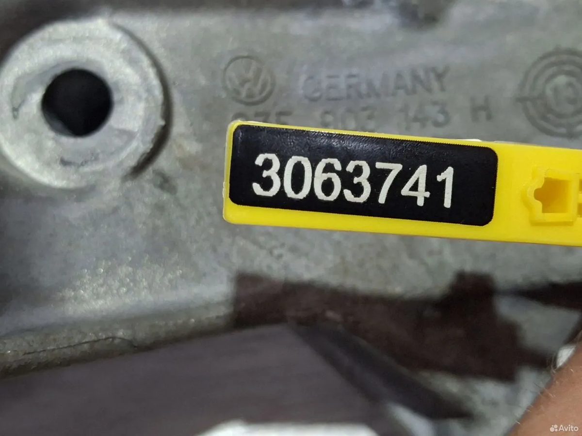 Кронштейн масляного фильтра 1.2 cbzb Skoda Yeti — фото 9