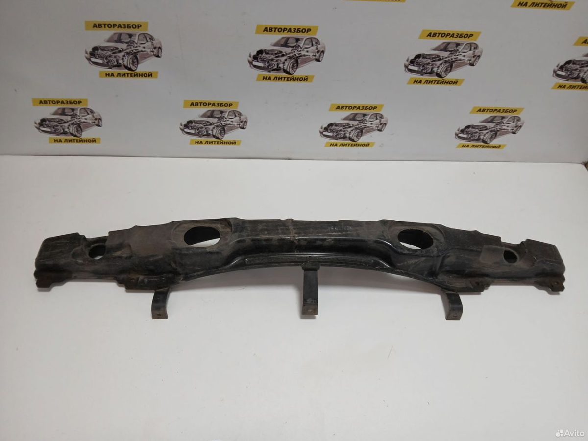 Усилитель бампера задний Hyundai IX35 2011