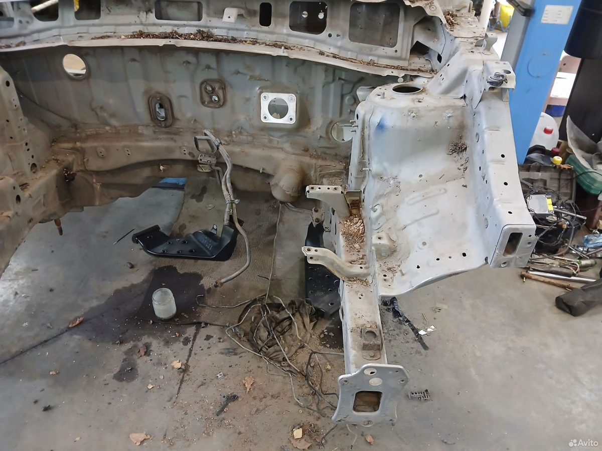 Лонжерон левый Hyundai IX35 2011